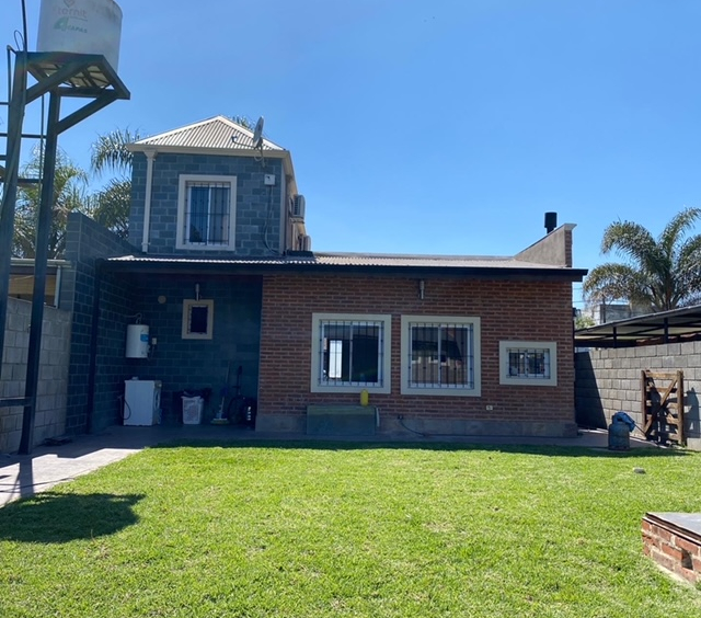 Excelente Casa en Venta proximo acceso Hospital Austral
