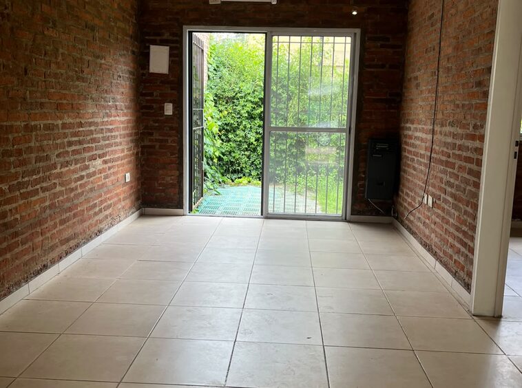 Departamento Apto Crédito en Montecarlo