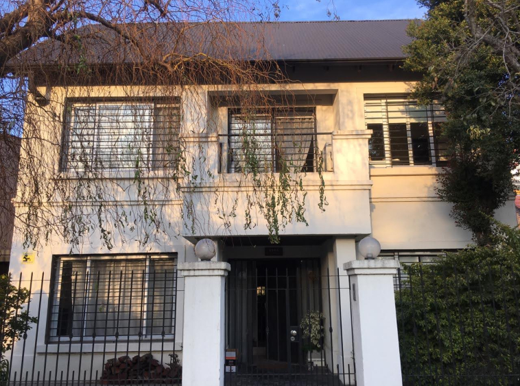Amplia Casa en Venta