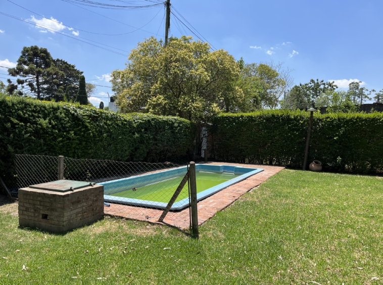 Hermosa casa en De Vicenzo Grande