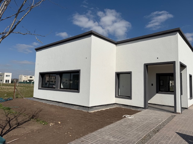 Moderna casa a estrenar en una sola planta
