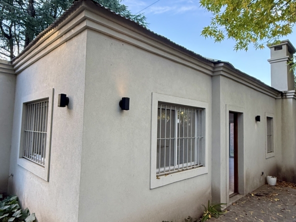 Moderna casa en venta en excelente ubicacion