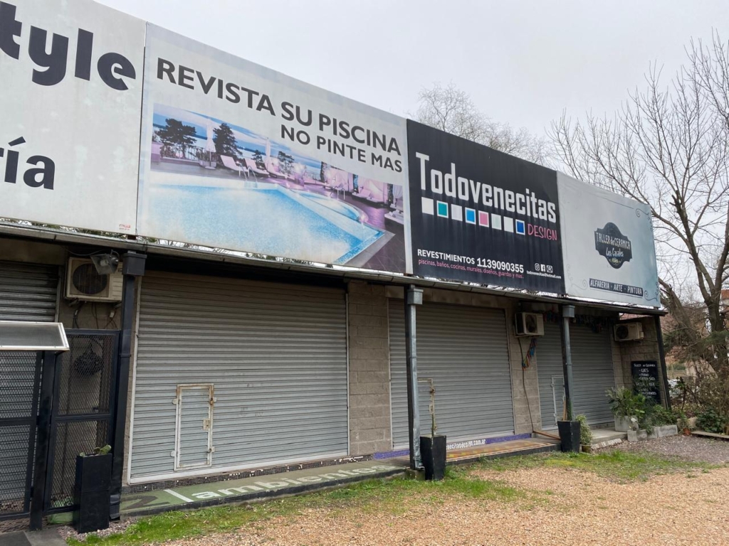 Locales en venta sobre Colectora con Financiacion – foto 1