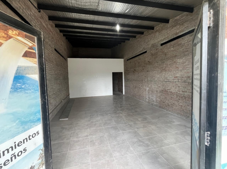 Locales en venta sobre Colectora con Financiacion