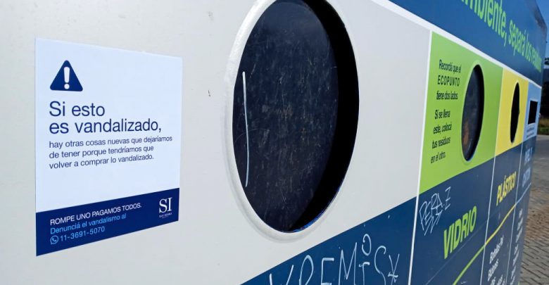Eco punto vandalizado