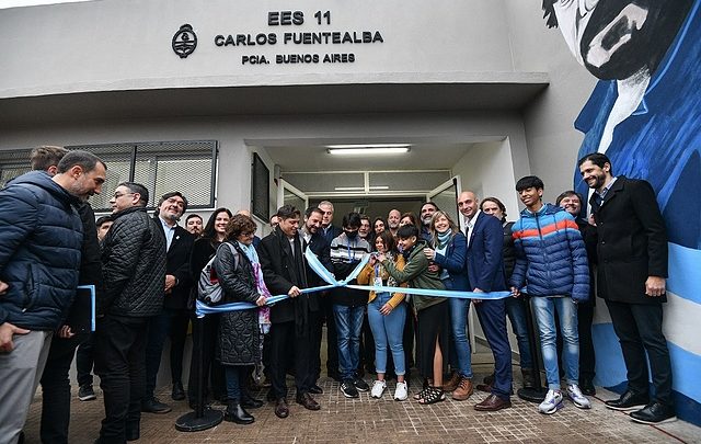 Ampliación de la escuela secundaria Carlos Fuentealba