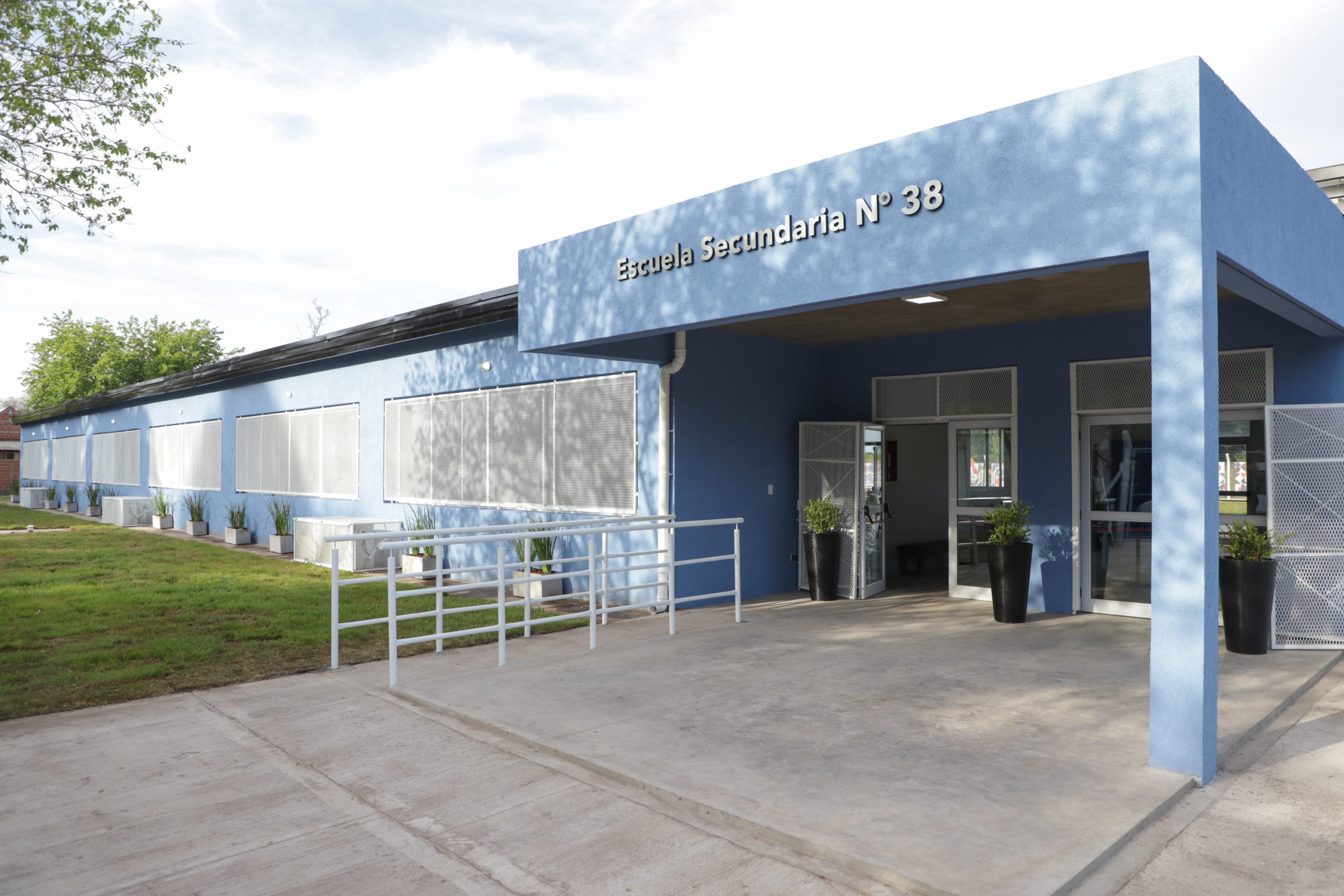 Fachada de la Escuela Secundaria Nº 38