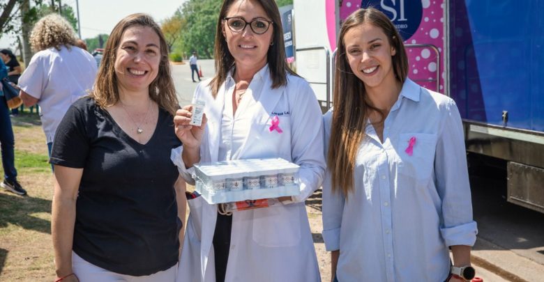 Macarena Posse en Rosa SI
