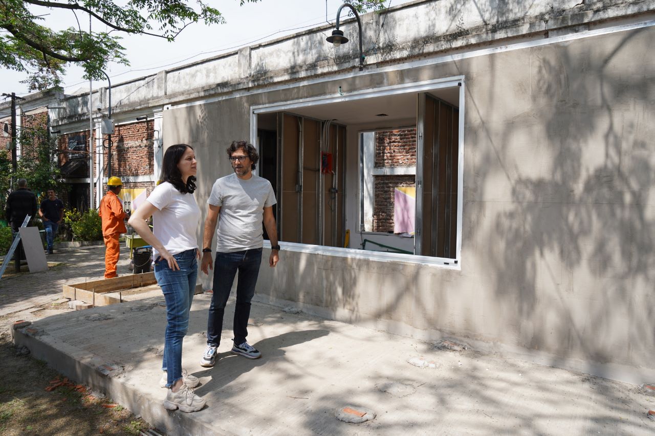 Soledad Martínez en las obras Nuevo Destacamento