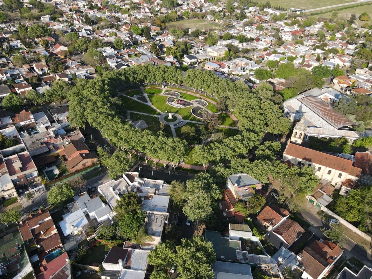 Vista aérea Plaza San Martín de Mattaldi