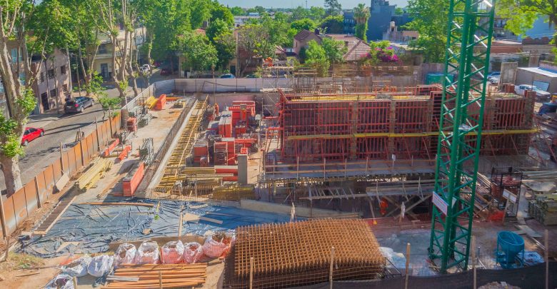 Avance del Nuevo Teatro junto a la restauración del Palacio Otamendi