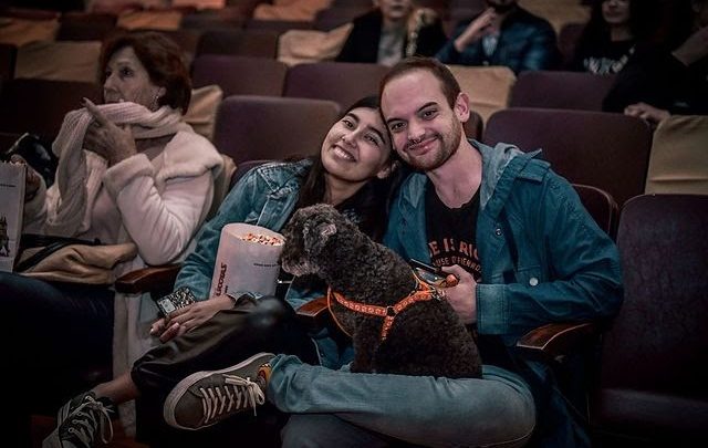 El cine municipal de Escobar que bate récords y hasta acepta mascotas