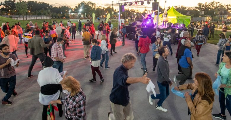 Milonga, folklore, juegos y deportes