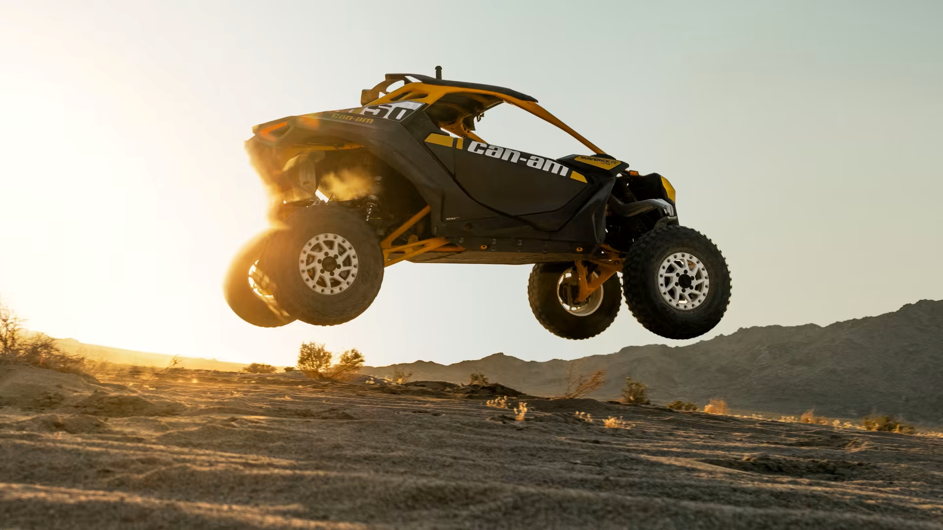 Can-Am Maverick R