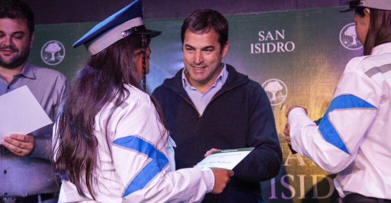 Ramon Lanús durante el acto de egreso
