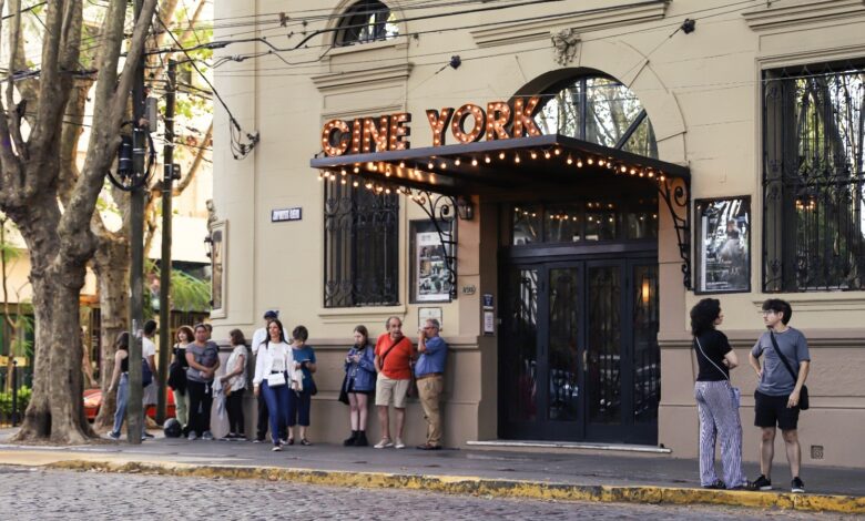 Cine York