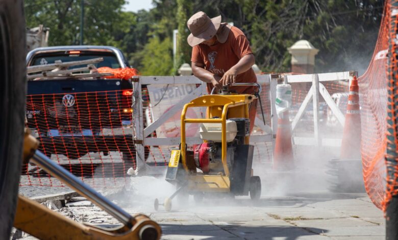 obras en el cruce de Centenario y Márquez
