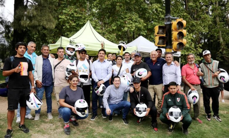 Entrega de cascos