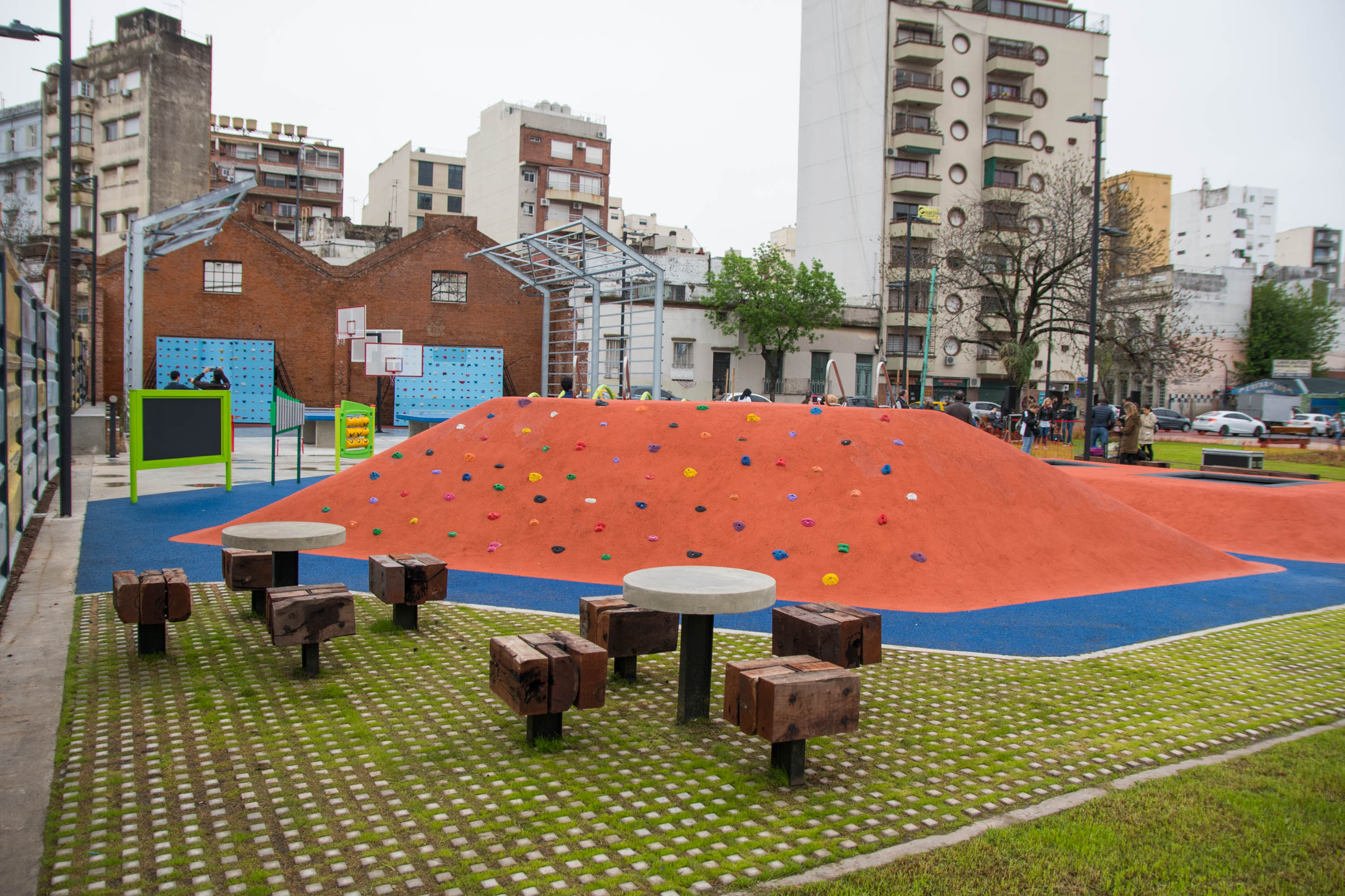 OBRAS-2