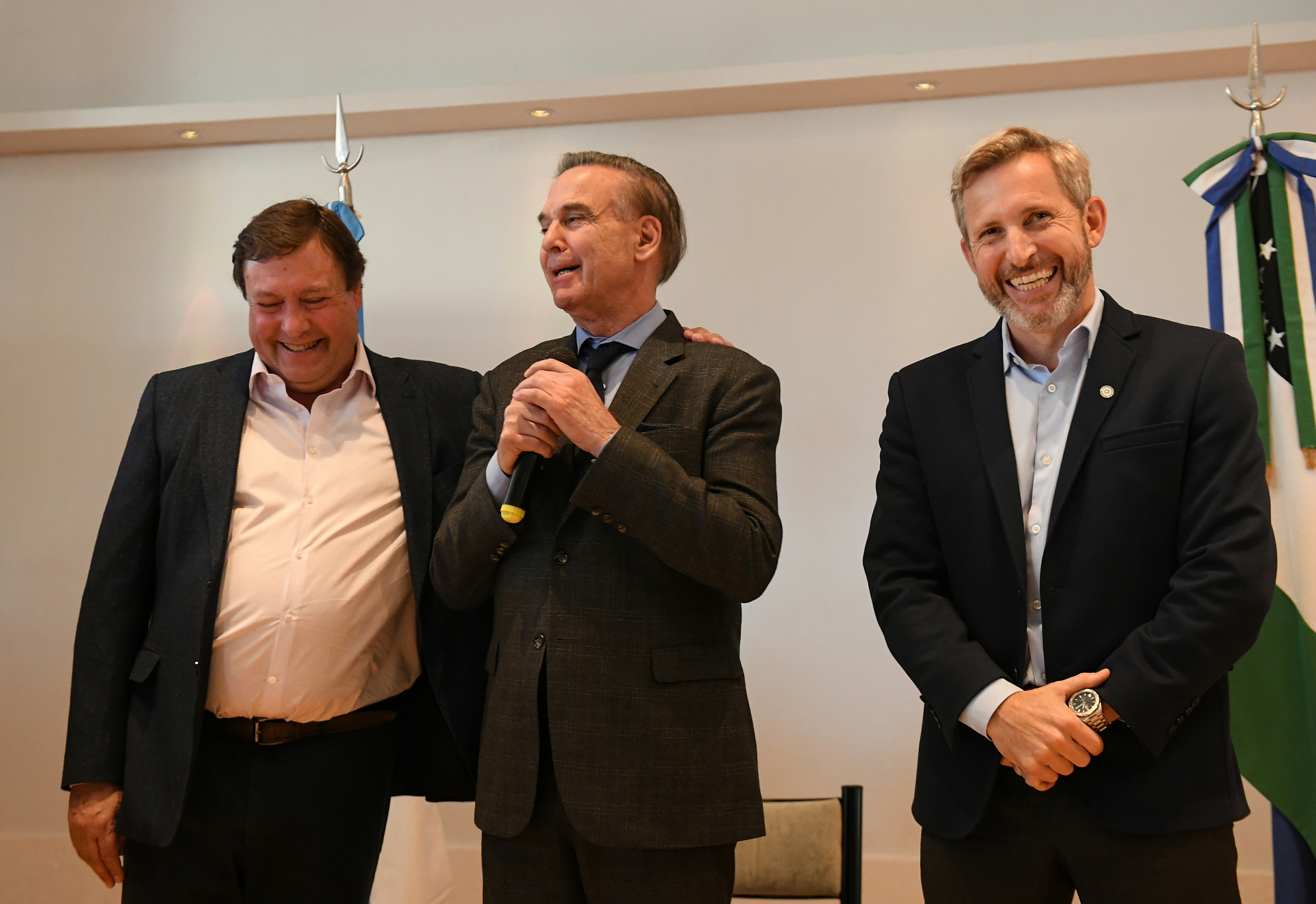 Pichetto, Frigerio y Weretilneck (2)
