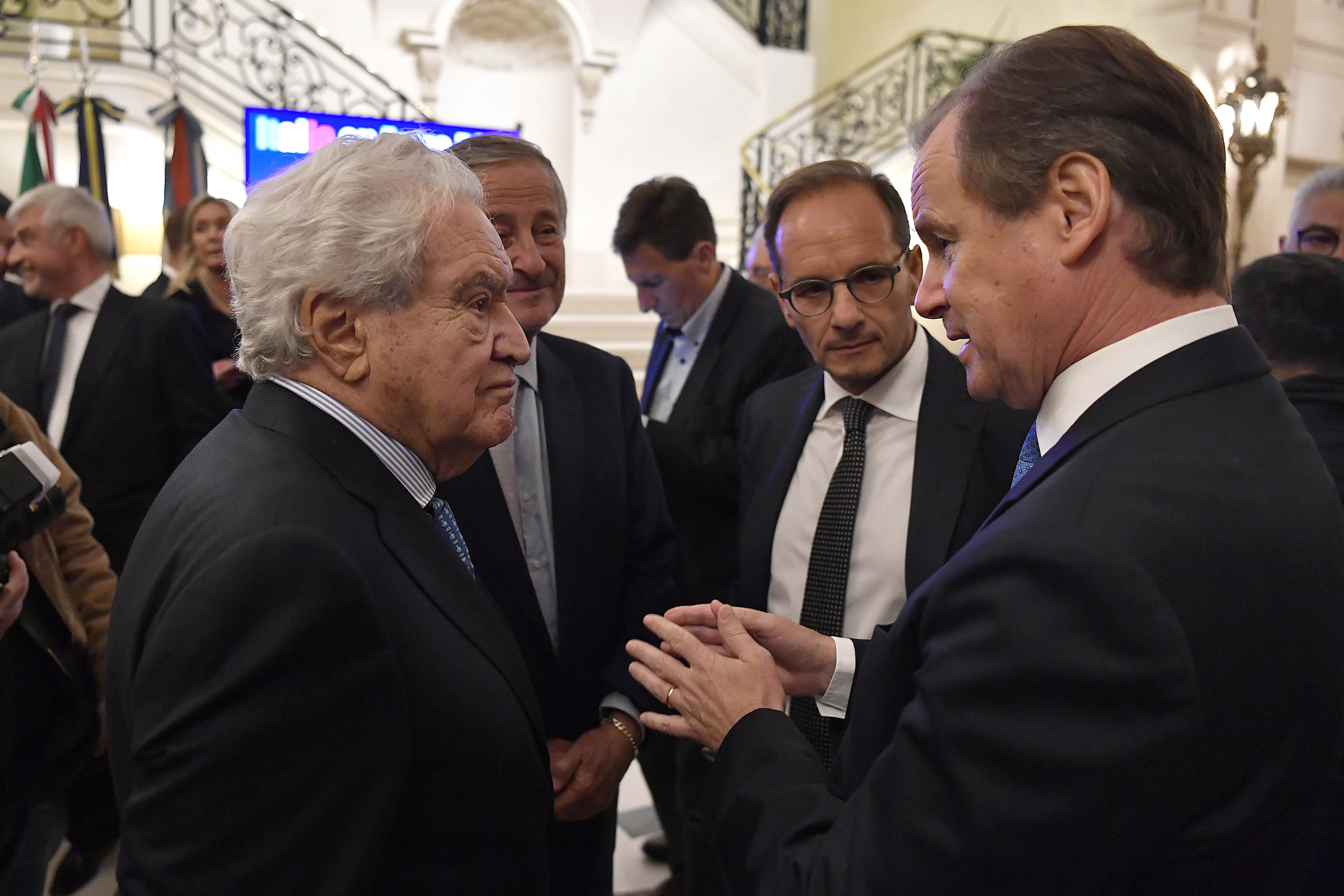 El Gobernador Gustavo Bordet presentó la programación del FICER en la Embajada de Italia.