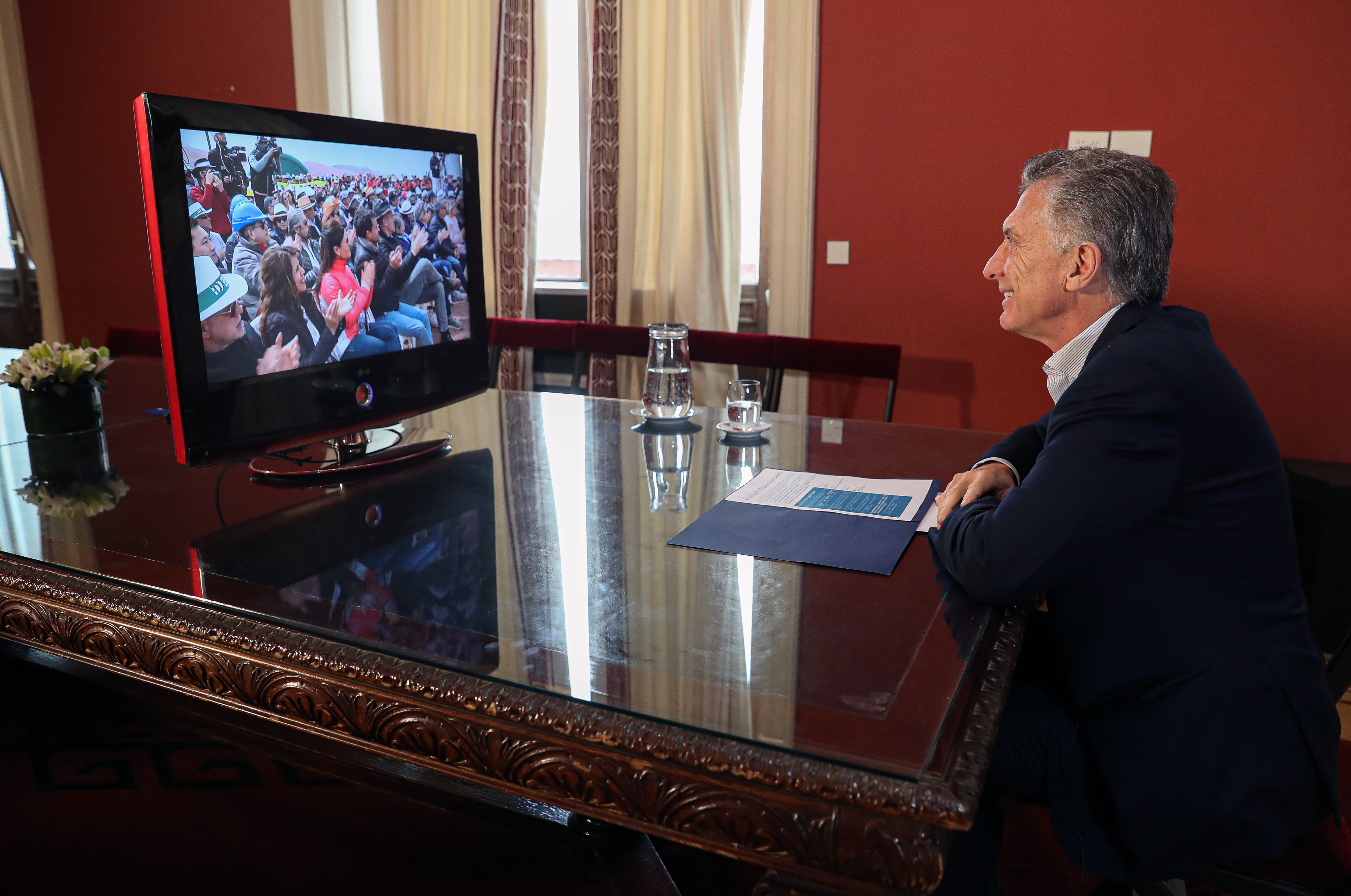 El Presidente Macri participó por videoconferencia de la inauguración del Parque Solar Cauchari, en Jujuy.