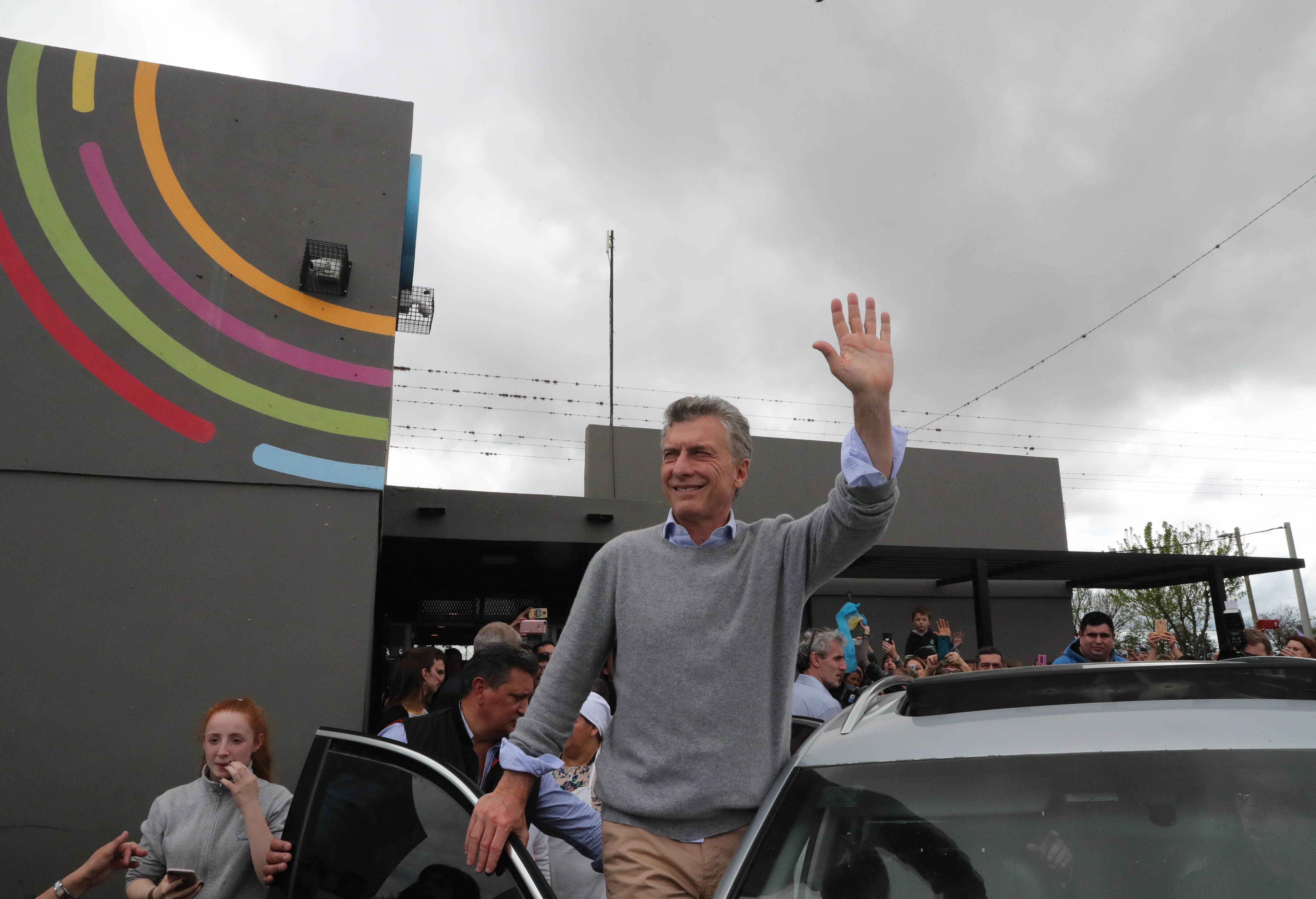 -El presidente Macri visitó un Núcleo de Innovación y Desarrollo de Oportunidades (NIDO) en la ciudad santafesina de Avellaneda.