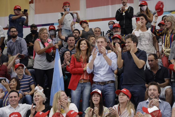 Diego Santilli y Facundo Manes cerraron hoy su campaña en la Provincia de Buenos Aires.