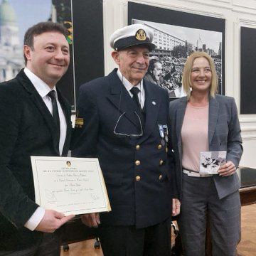 La Legislatura de la Ciudad de Buenos Aires declaró de Interés Social y Cultural al disco “Temas Unidos”.
