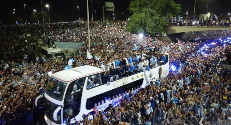 Lionel Messi trajo la Copa del Mundo a la Argentina