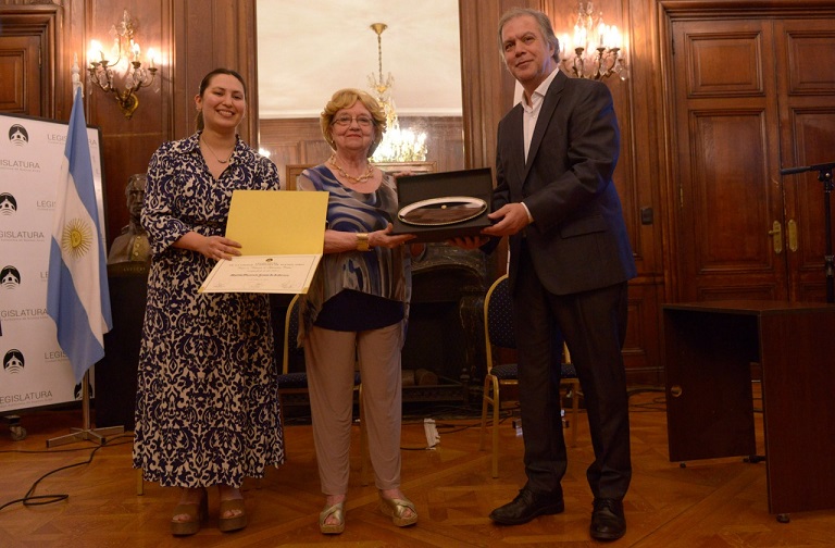 Buenos Aires: Legislatura: Distinguen a historiadores porteños.