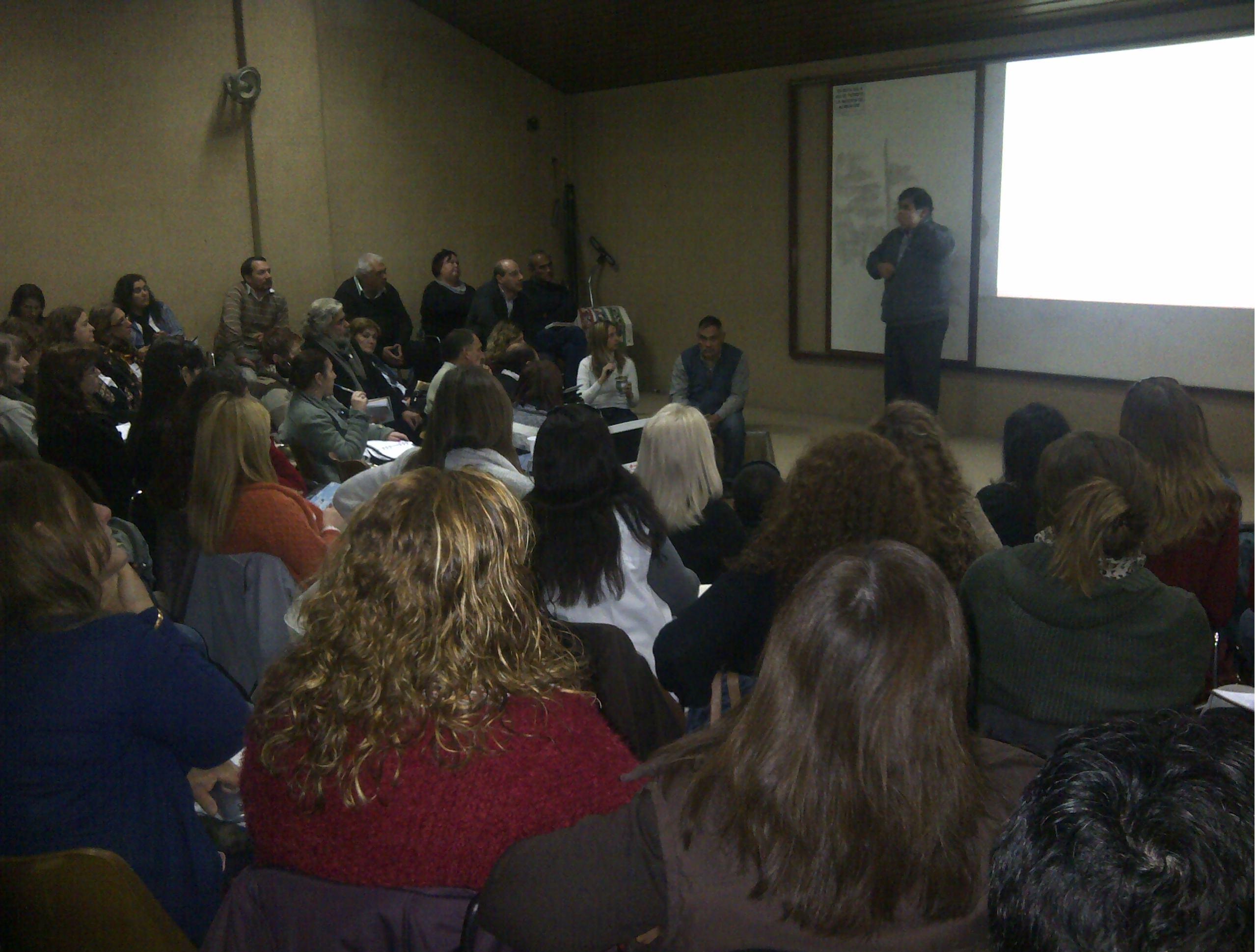 Jornada de asesoramiento técnico para directores de escuelas bonaerenses