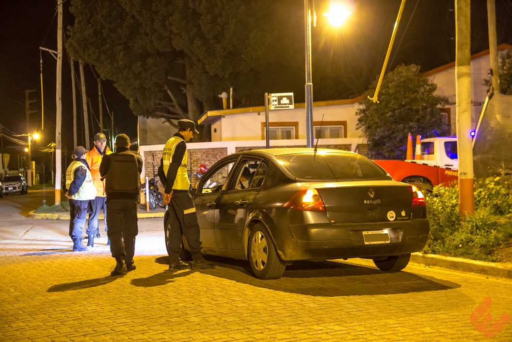 Policía de tránsito continúa con controles vehiculares
