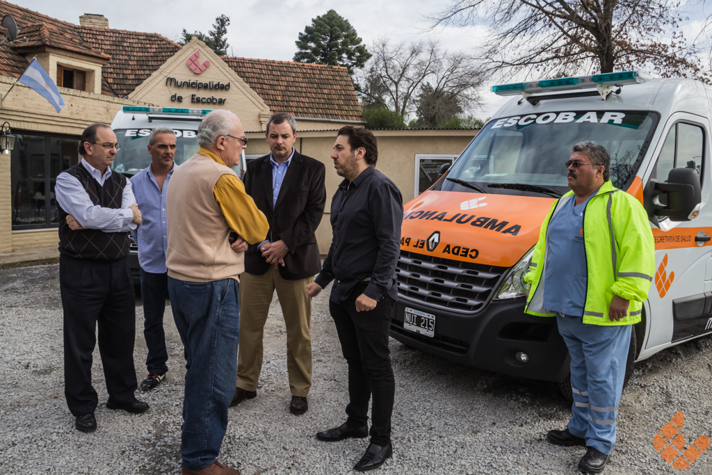 Walter Blanco compró nuevas ambulancias