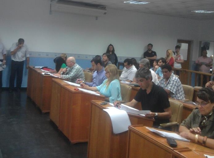 PAMI, Ministerio de Seguridad y Autopistas, apuntados por el Concejo