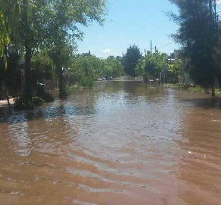 Carranza y el Frente Renovador de Escobar recolectan donaciones
