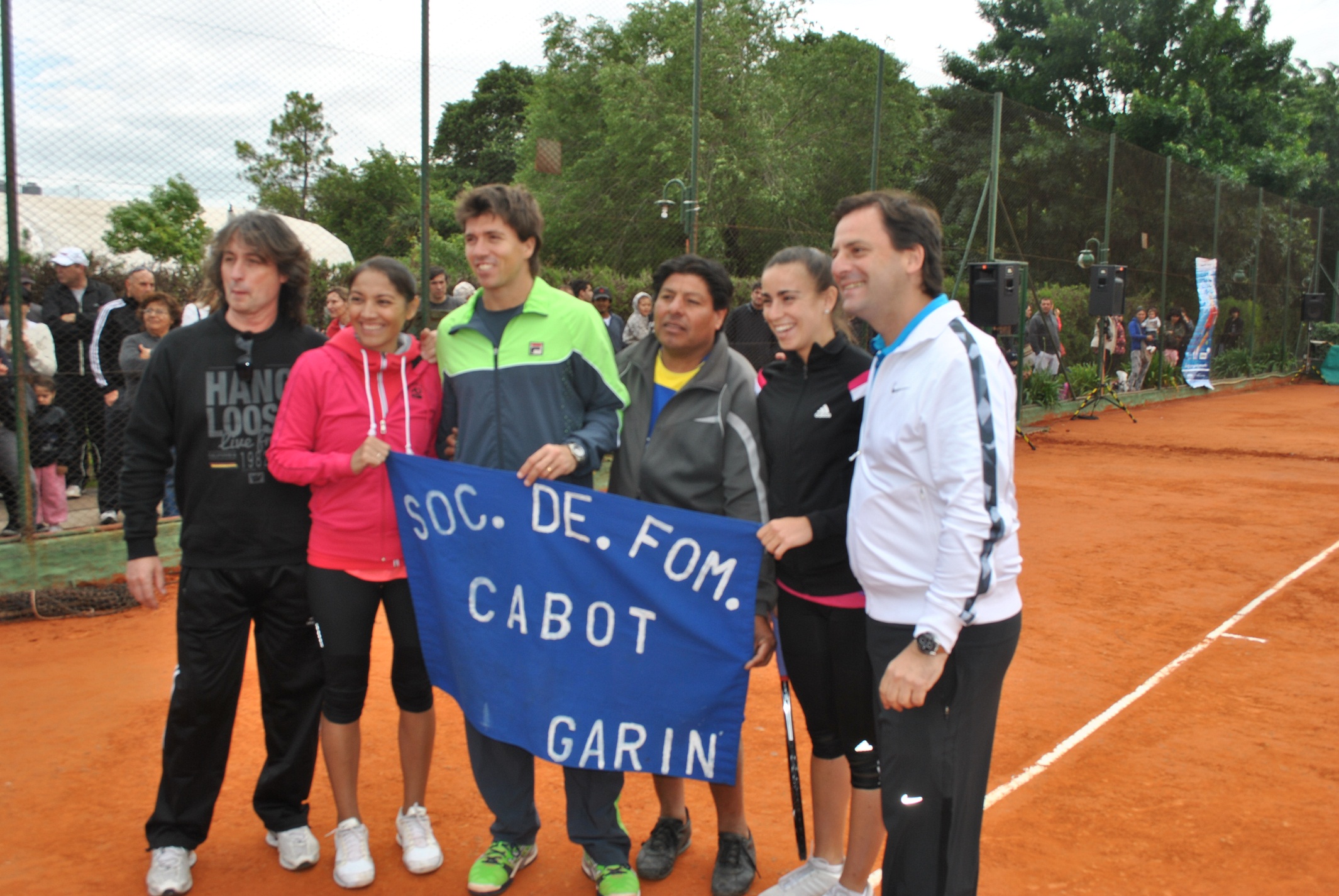 Tenis para todos llegó a Escobar