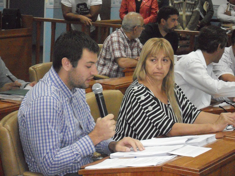 Por diferencias con Costa, Pierotti dejaría el bloque Cambiemos