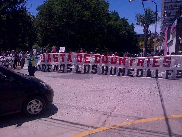 La Municipalidad, otra vez blanco de manifestaciones