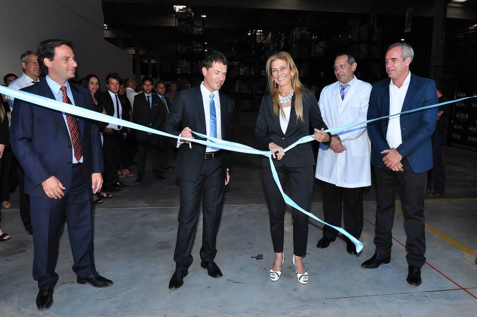 CFK inauguró una empresa en el Parque Industrial de Garín