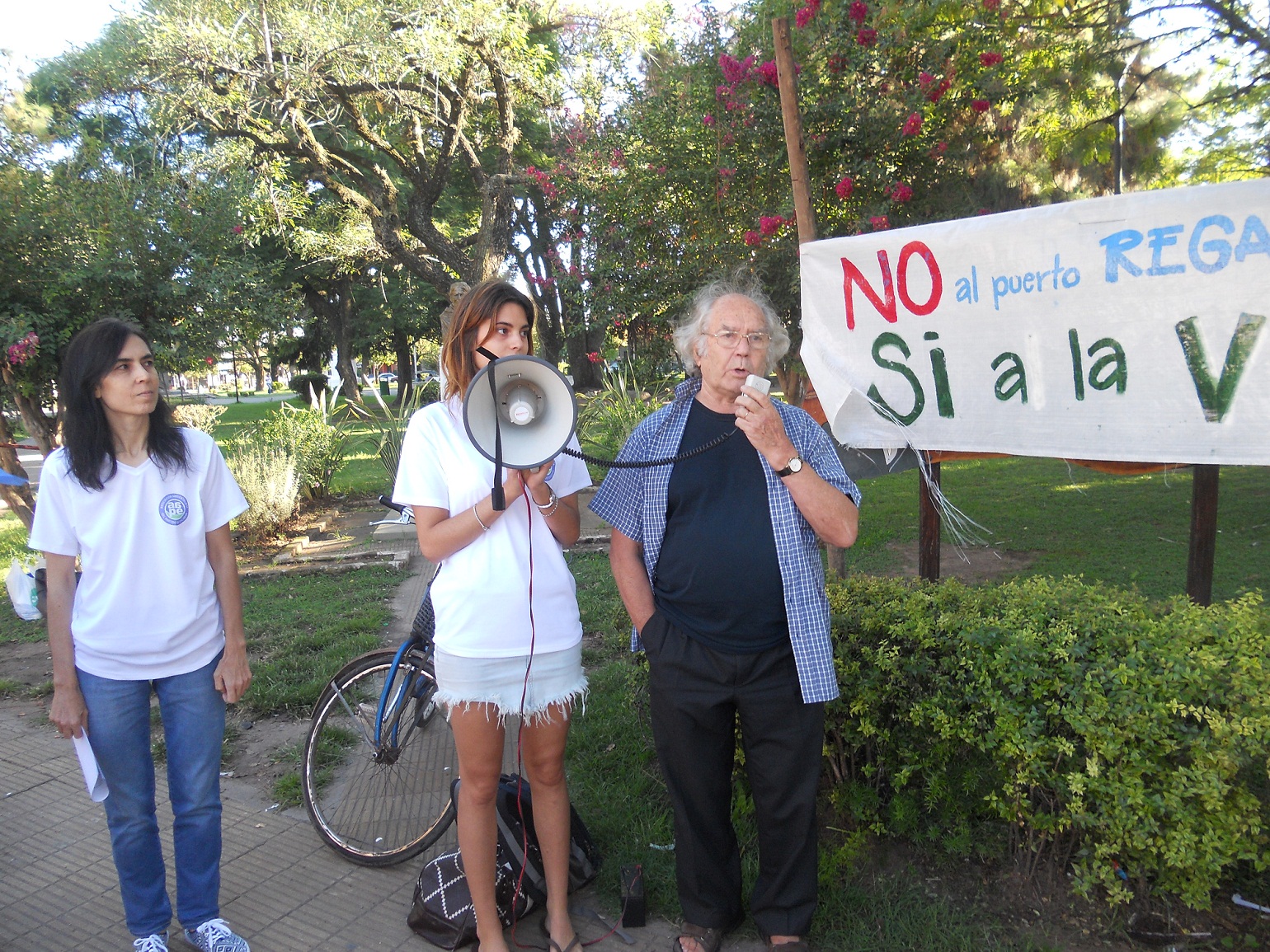 Pérez Esquivel, contra el puerto regasificador: “Esto supera todo partidismo”