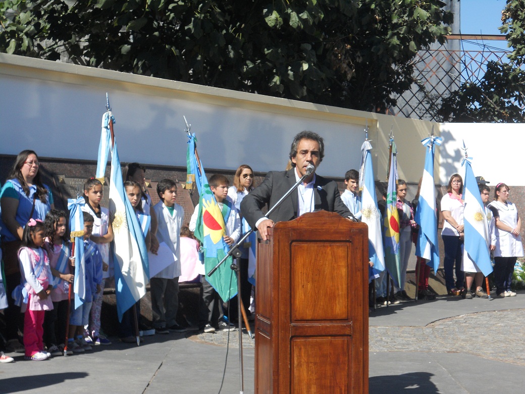 Sentido y merecido homenaje a ex combatientes de Malvinas en Escobar