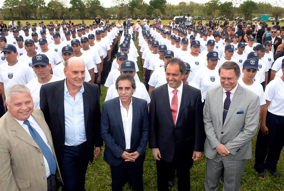 Aspirantes de la Policía Local comenzaron en Escobar