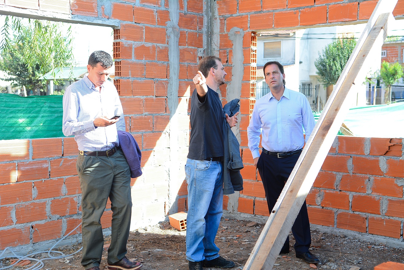Sujarchuk: “Estamos trayendo a Escobar las políticas nacionales y provinciales con amor”