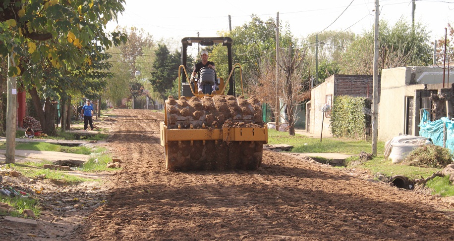 Mejoras en el barrio Los Tulipanes