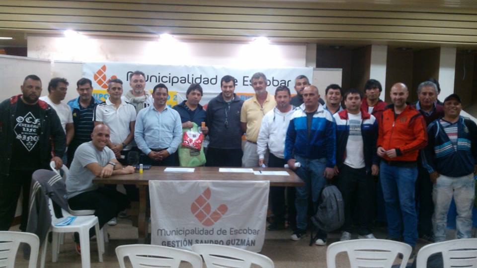 Jornada deportiva en Garín, con boxeo y fútbol