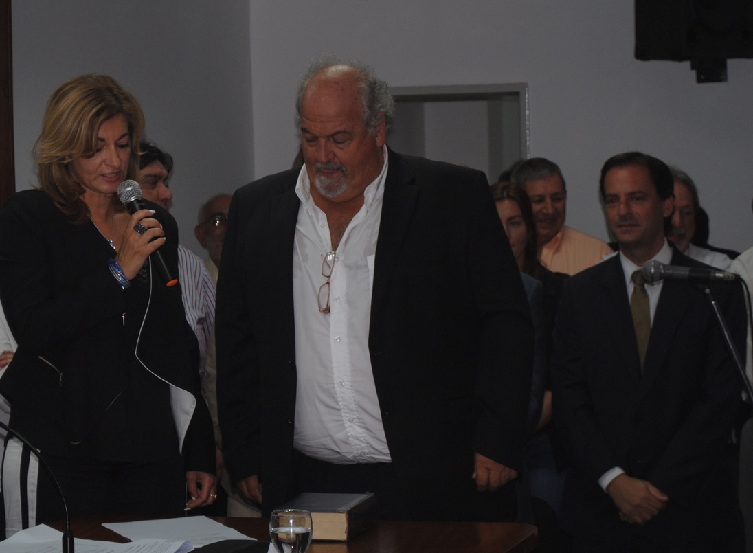 Urbano, con licencia en el Concejo, ya facturó más de 100.000 pesos al macrismo