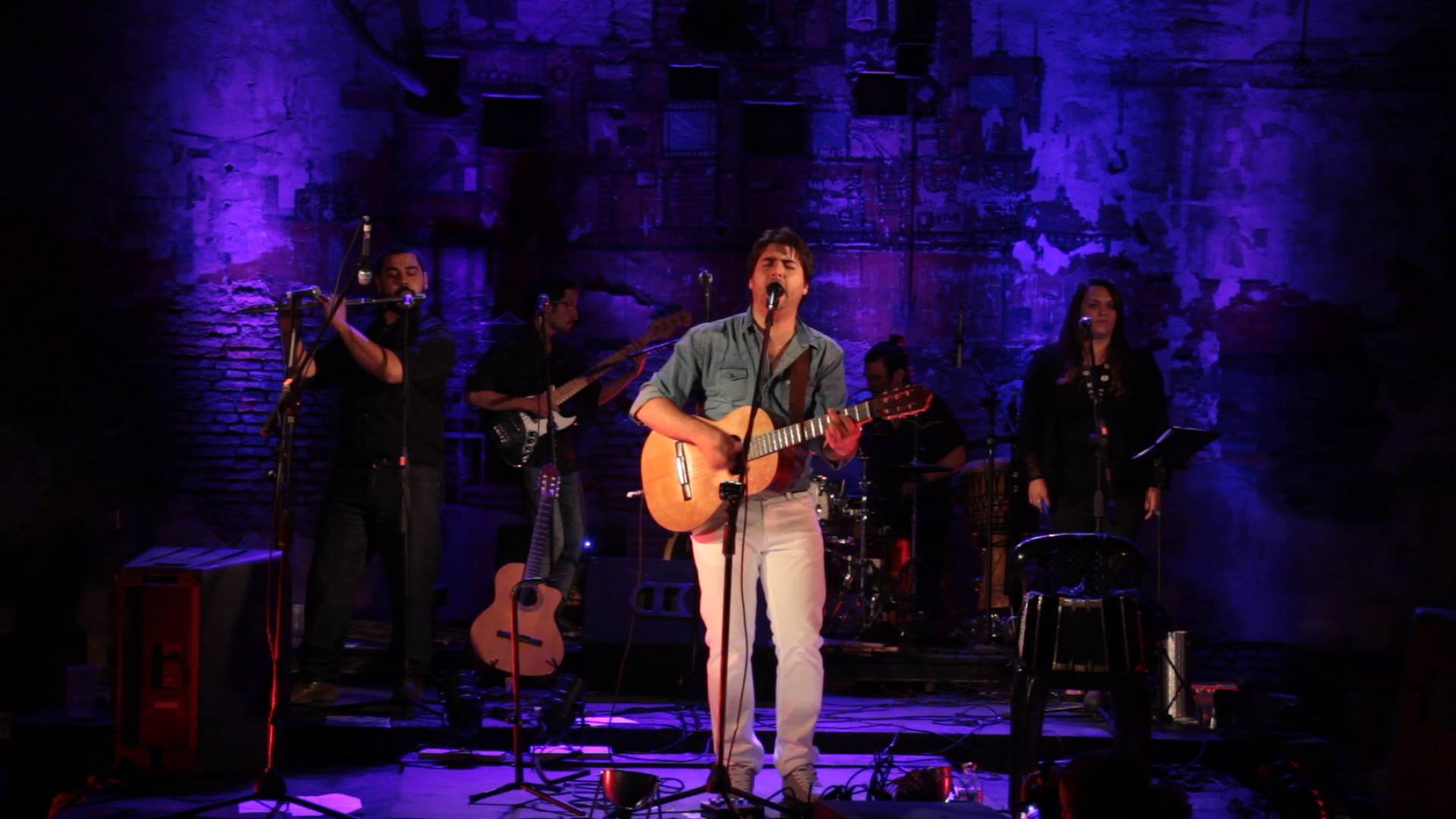 Entre gira y gira, Federico Pecchia graba su cuarto disco