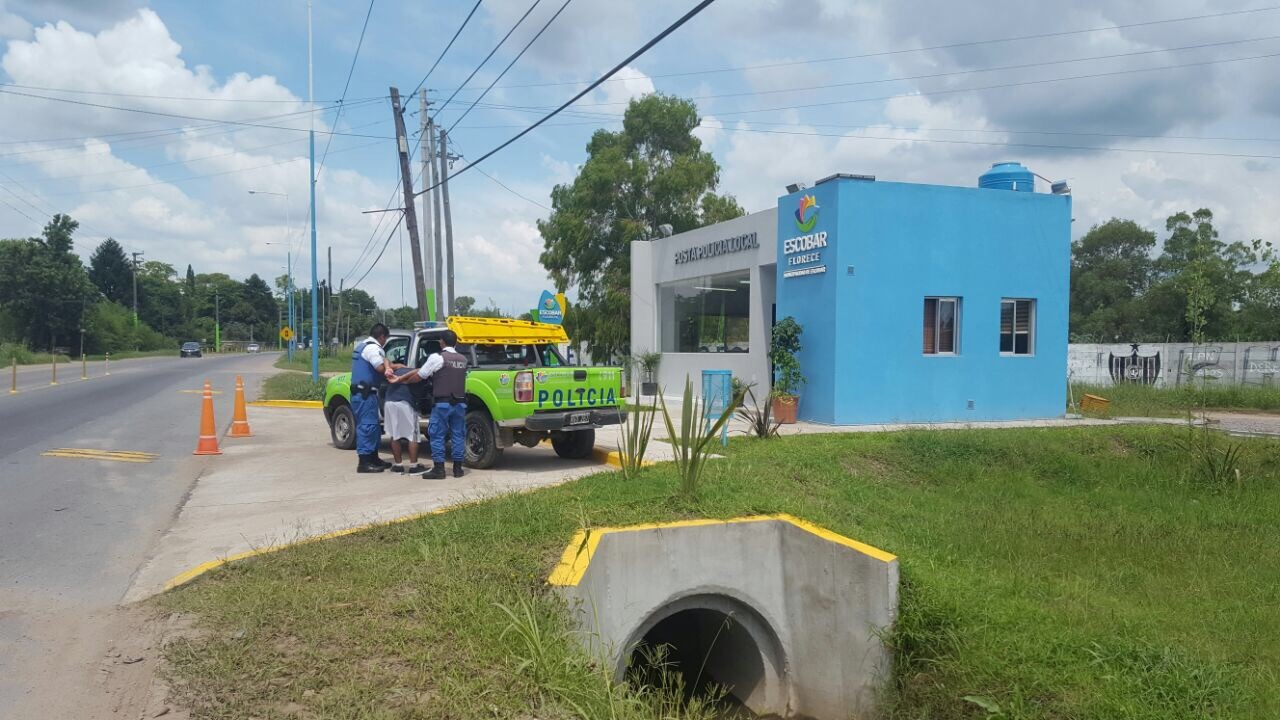 Detienen en Maquinista Savio a un hombre que tenía pedido de captura por tentativa de homicidio