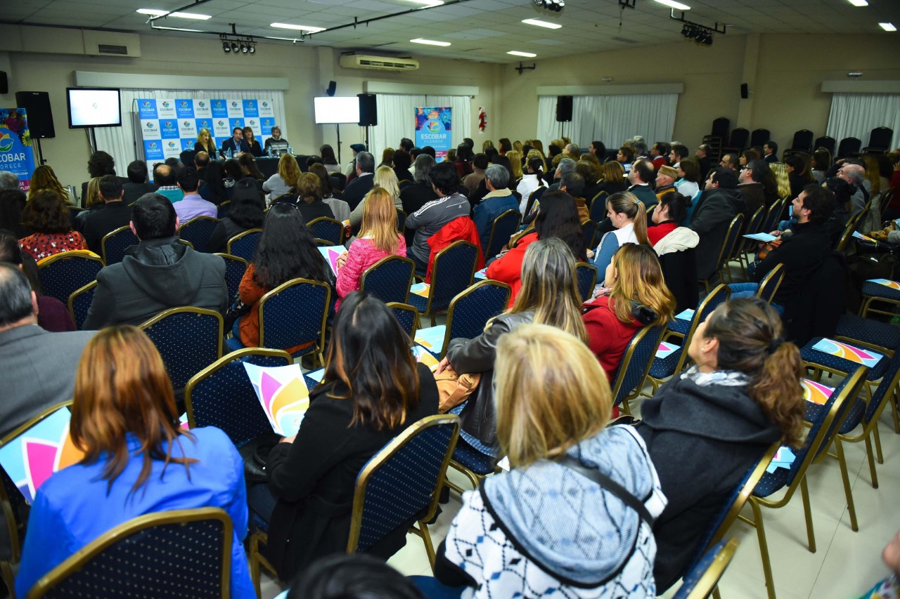 Programa Escuelas Protegidas, sistema que incluye a 191 escuelas del Distrito